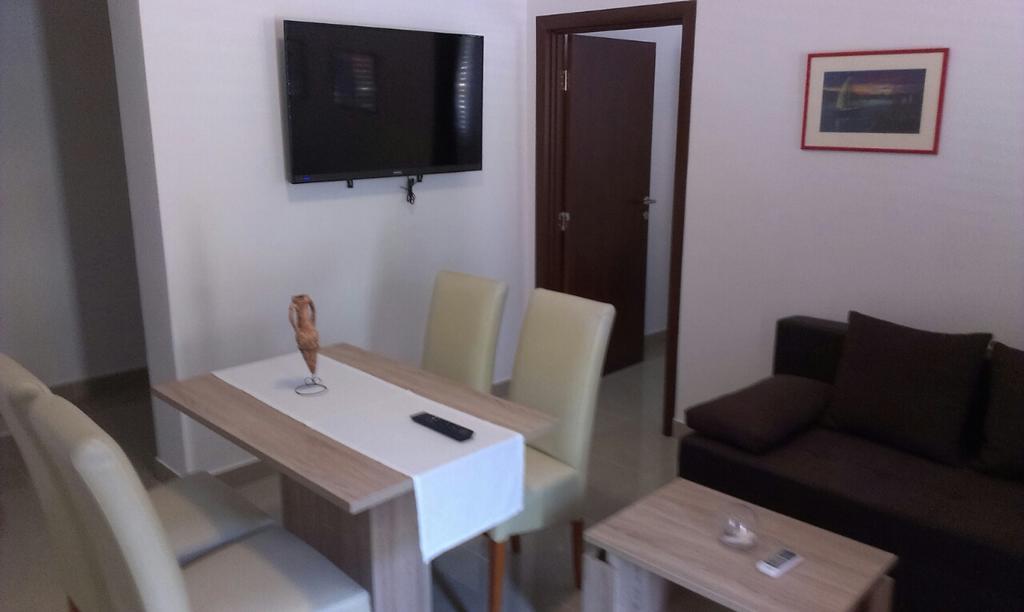 Apartments Marija Lukovo Šugarje Esterno foto
