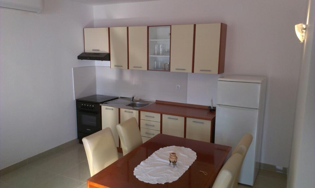 Apartments Marija Lukovo Šugarje Esterno foto